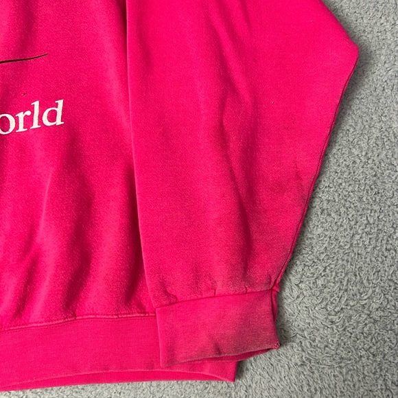 Vintage Pink Minnie Mouse Crewneck - Picture 4 of 7